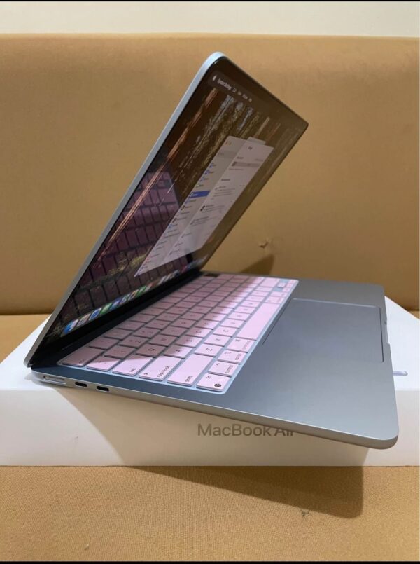 Macbook Air M4
