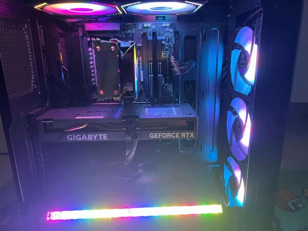 Gaming pc Ryzen 7 7700, rtx 4060, b850 gaming X WiFi6e, 32 gb ram, 1tb m.2