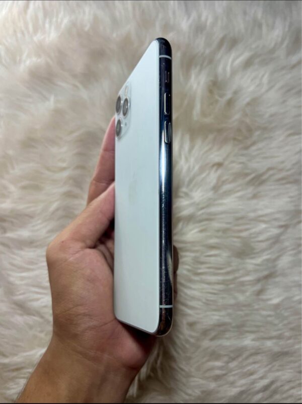 iPhone 11 PRO 256GB WHITE